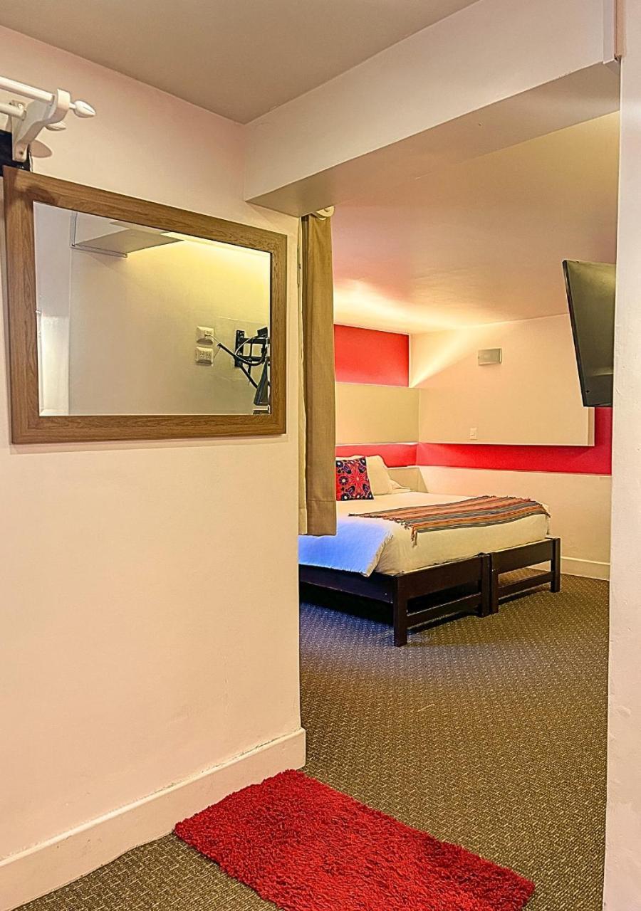 Senior Suite